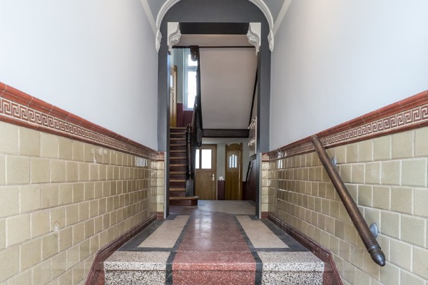 w1800 lr16 th 20180327